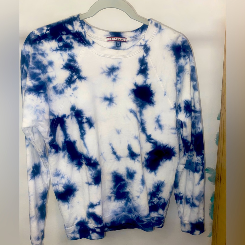 P.J tie due crew neck sweatshirt